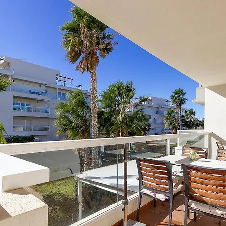Apartamento Awesome In El Vergel With Kitchen Dénia